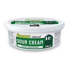 Farmers 14% Sour Cream, 250 mL