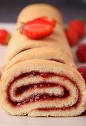 MINI STRAWBERRY SWISS ROLLS